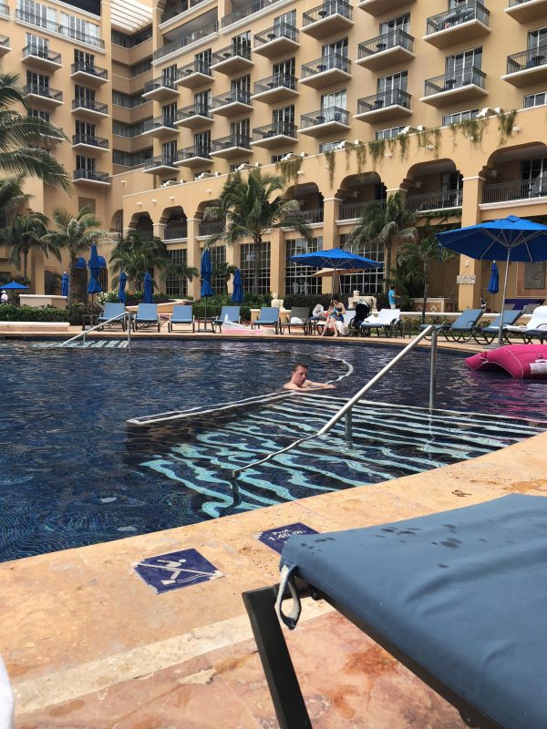 Ritz Carlton Cancun Pool